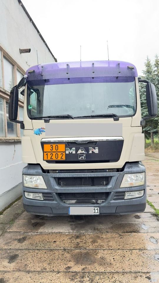 MAN TGS 18.440 4X2 BL A3 (Oben+Untenbefüllung) - Камион цистерна: снимка 5 MAN TGS 18.440 4X2 BL A3 (Oben+Untenbefüllung) - Камион цистерна: снимка 5