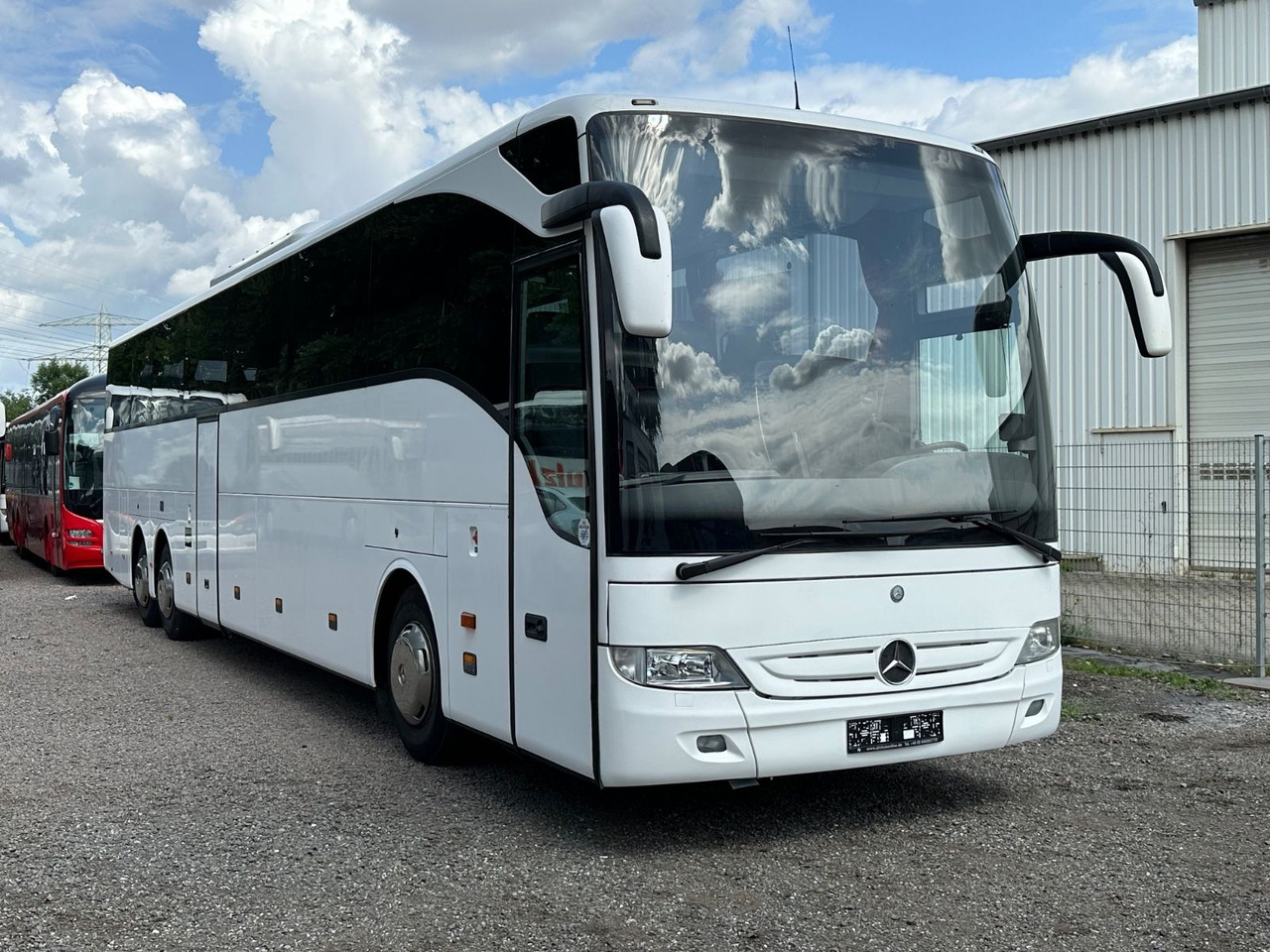 Mercedes-Benz O 350 Tourismo 17 RHD-L (DE*64 SchlafSitze*TOP) - Туристически автобус: снимка 1 Mercedes-Benz O 350 Tourismo 17 RHD-L (DE*64 SchlafSitze*TOP) - Туристически автобус: снимка 1