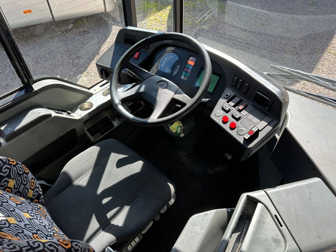 Mercedes-Benz O 530 Citaro K (Klima*Euro 5*Analog) - Градски автобус: снимка 4 Mercedes-Benz O 530 Citaro K (Klima*Euro 5*Analog) - Градски автобус: снимка 4