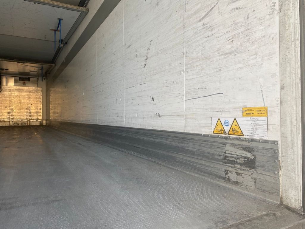 Schmitz Cargobull ThermoKing SKO 24/L FP-45 SLXi 300 Cool - Рефрижератор полуремарке: снимка 5 Schmitz Cargobull ThermoKing SKO 24/L FP-45 SLXi 300 Cool - Рефрижератор полуремарке: снимка 5