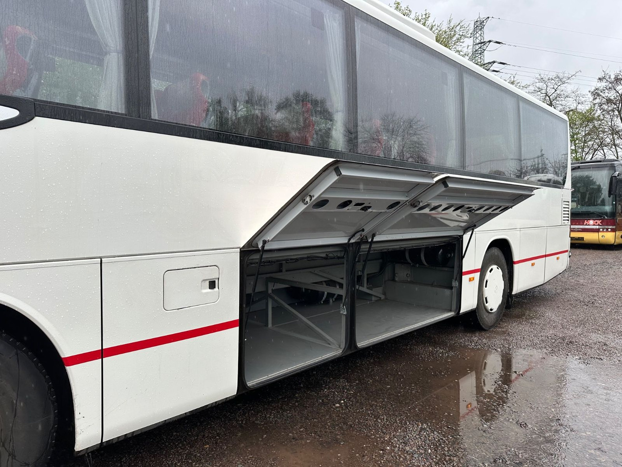 Setra S 412 UL-GT (Klima*DE) - Междуградски автобус: снимка 4 Setra S 412 UL-GT (Klima*DE) - Междуградски автобус: снимка 4