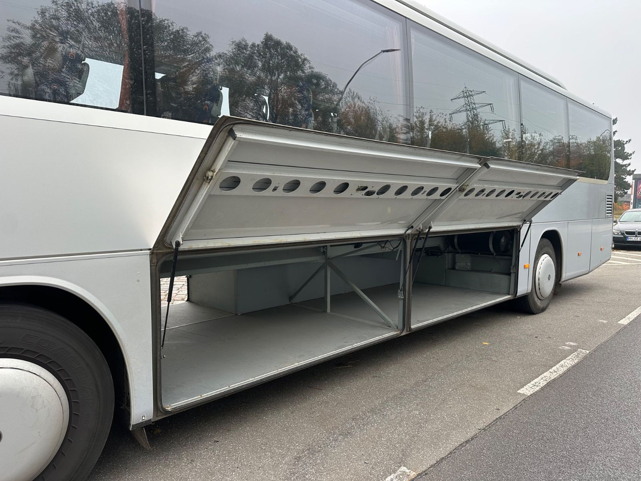 Setra S 415 GT (original Euro 4*Küche*WC) - Туристически автобус: снимка 3 Setra S 415 GT (original Euro 4*Küche*WC) - Туристически автобус: снимка 3