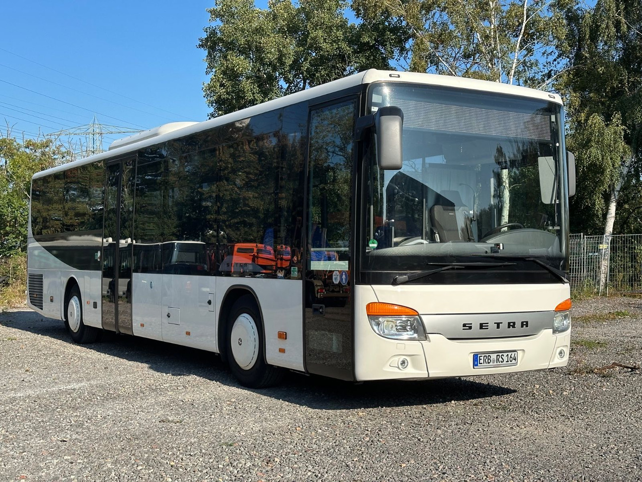 Setra S 415 LE Business  (374 tKm*TOP) - Градски автобус: снимка 1 Setra S 415 LE Business  (374 tKm*TOP) - Градски автобус: снимка 1