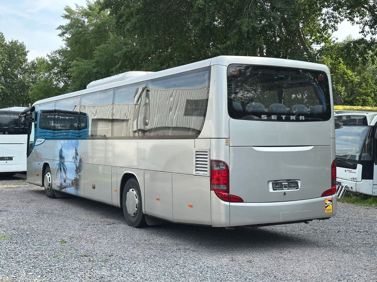 Setra S 415 UL GT (Motor neu*TOP) - Междуградски автобус: снимка 2 Setra S 415 UL GT (Motor neu*TOP) - Междуградски автобус: снимка 2