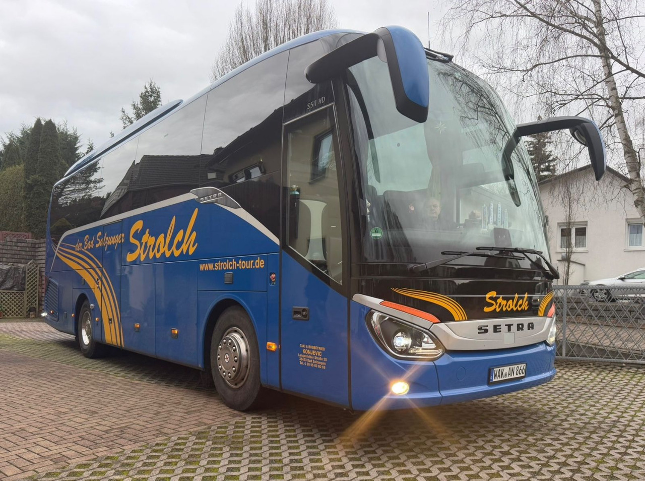 Setra S 511 HD (Küche*WC*DE-Bus*260.tKm) - Туристически автобус: снимка 1 Setra S 511 HD (Küche*WC*DE-Bus*260.tKm) - Туристически автобус: снимка 1
