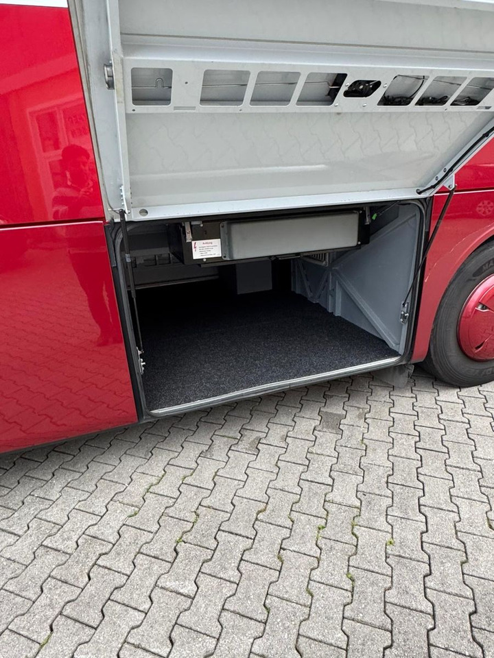 Setra S 515 MD (TOP*DE*Schalt*245 tKm) - Туристически автобус: снимка 4 Setra S 515 MD (TOP*DE*Schalt*245 tKm) - Туристически автобус: снимка 4