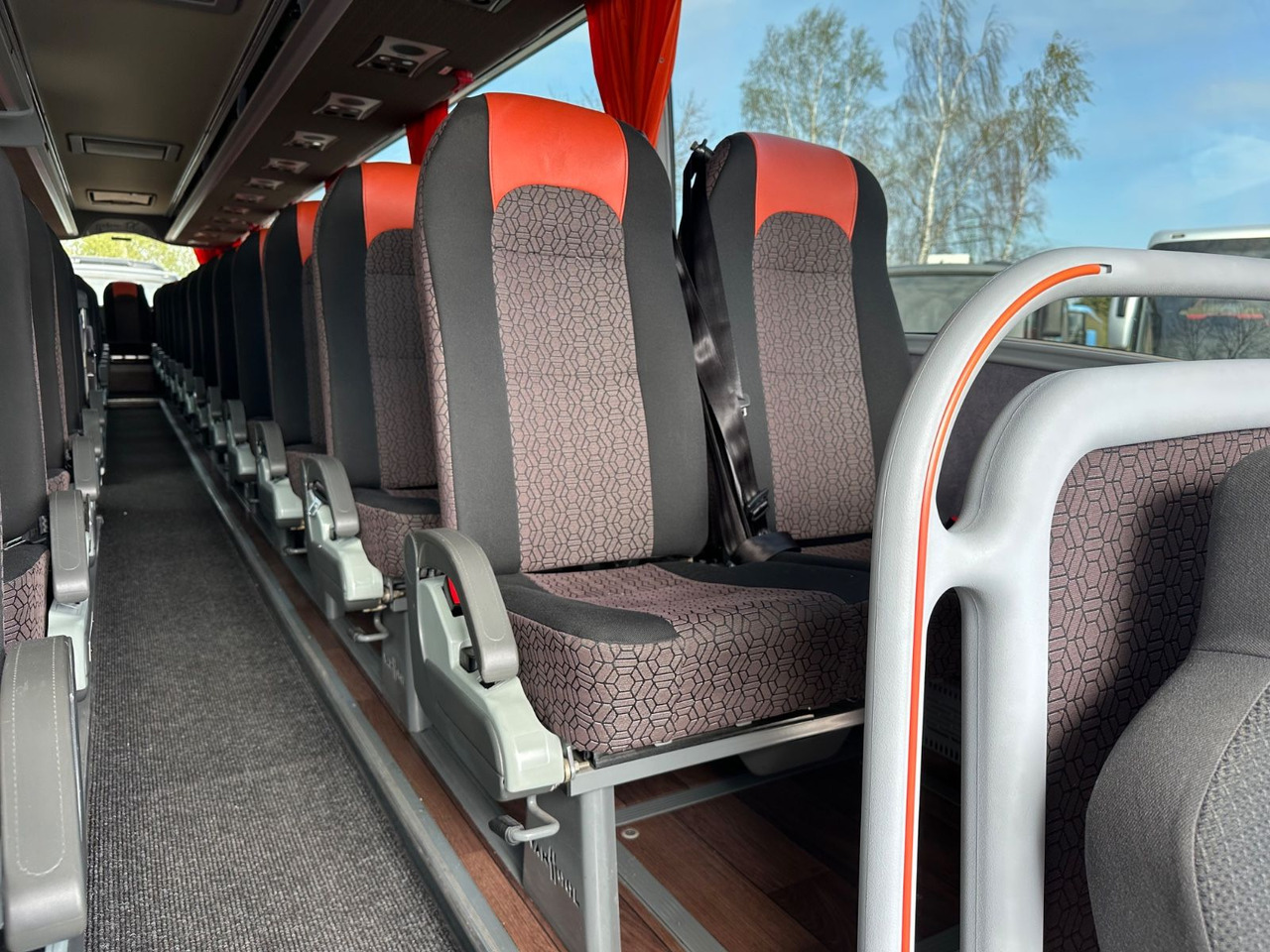 Vanhool VanHool x Scania TX 16 ACRON 6x2 (Euro6*55 Sitze - Туристически автобус: снимка 5 Vanhool VanHool x Scania TX 16 ACRON 6x2 (Euro6*55 Sitze - Туристически автобус: снимка 5