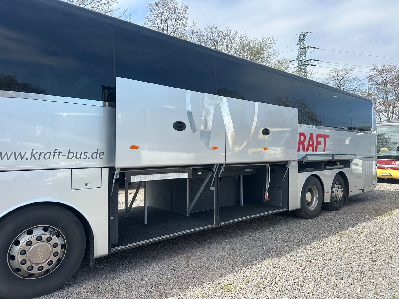 Vanhool VanHool x Scania TX 16 ACRON 6x2 (Euro6*55 Sitze - Туристически автобус: снимка 3 Vanhool VanHool x Scania TX 16 ACRON 6x2 (Euro6*55 Sitze - Туристически автобус: снимка 3