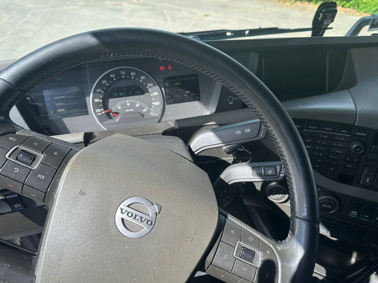 Volvo FH 460 Klima*4x2*Retarder - Влекач: снимка 5 Volvo FH 460 Klima*4x2*Retarder - Влекач: снимка 5