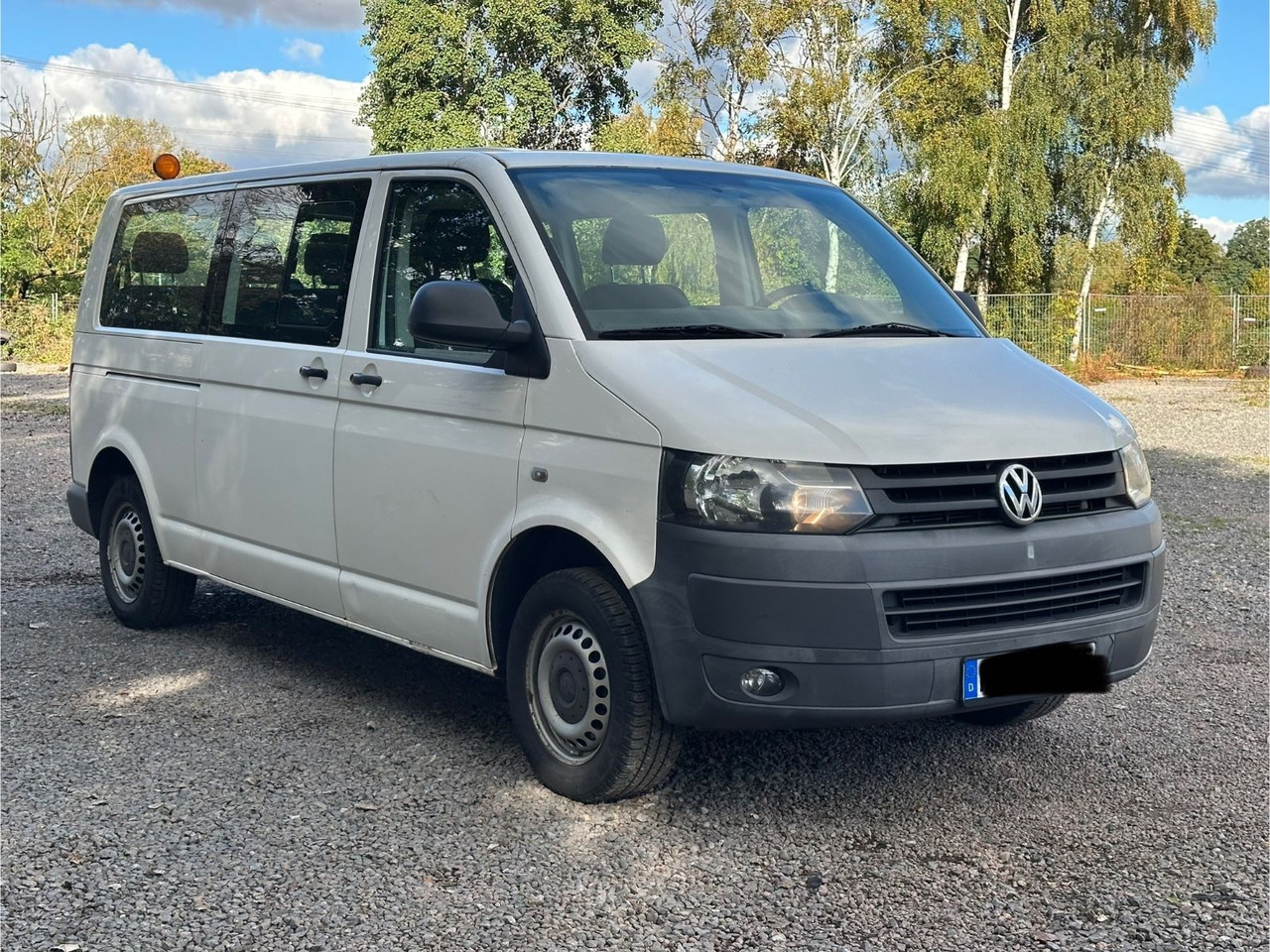 Volkswagen T5 Kombi - Пътнически бус: снимка 5 Volkswagen T5 Kombi - Пътнически бус: снимка 5