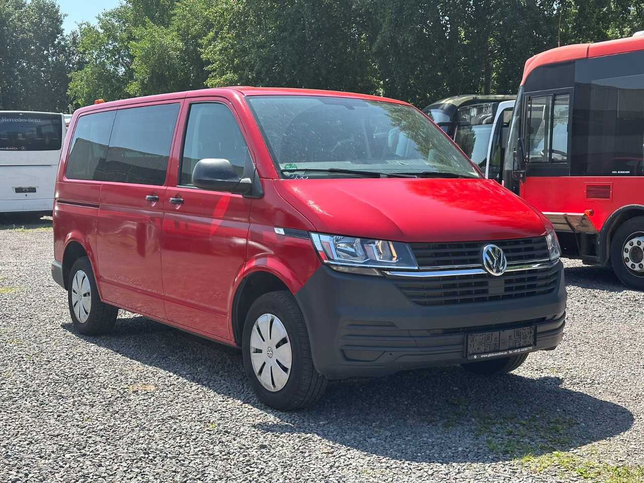 Volkswagen T6 Kombi (PDC Hi*ACC*StandHz*9 Sitzer*AC) - Пътнически бус: снимка 1 Volkswagen T6 Kombi (PDC Hi*ACC*StandHz*9 Sitzer*AC) - Пътнически бус: снимка 1