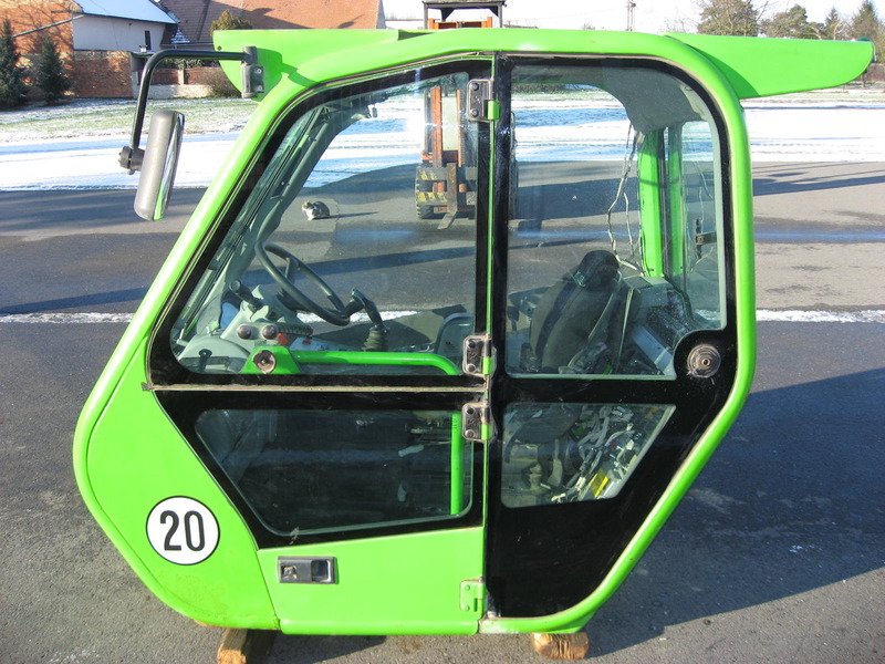 MERLO komplette Kabine, complete cabin, cabine complète, Полный кабины The photo is illustrative! Various cab models still in stock. We need a VIN + SAV number to correctly identify the cabin Your Merlo. - Кабина за Телескопичен товарач: снимка 1 MERLO komplette Kabine, complete cabin, cabine complète, Полный кабины The photo is illustrative! Various cab models still in stock. We need a VIN + SAV number to correctly identify the cabin Your Merlo. - Кабина за Телескопичен товарач: снимка 1